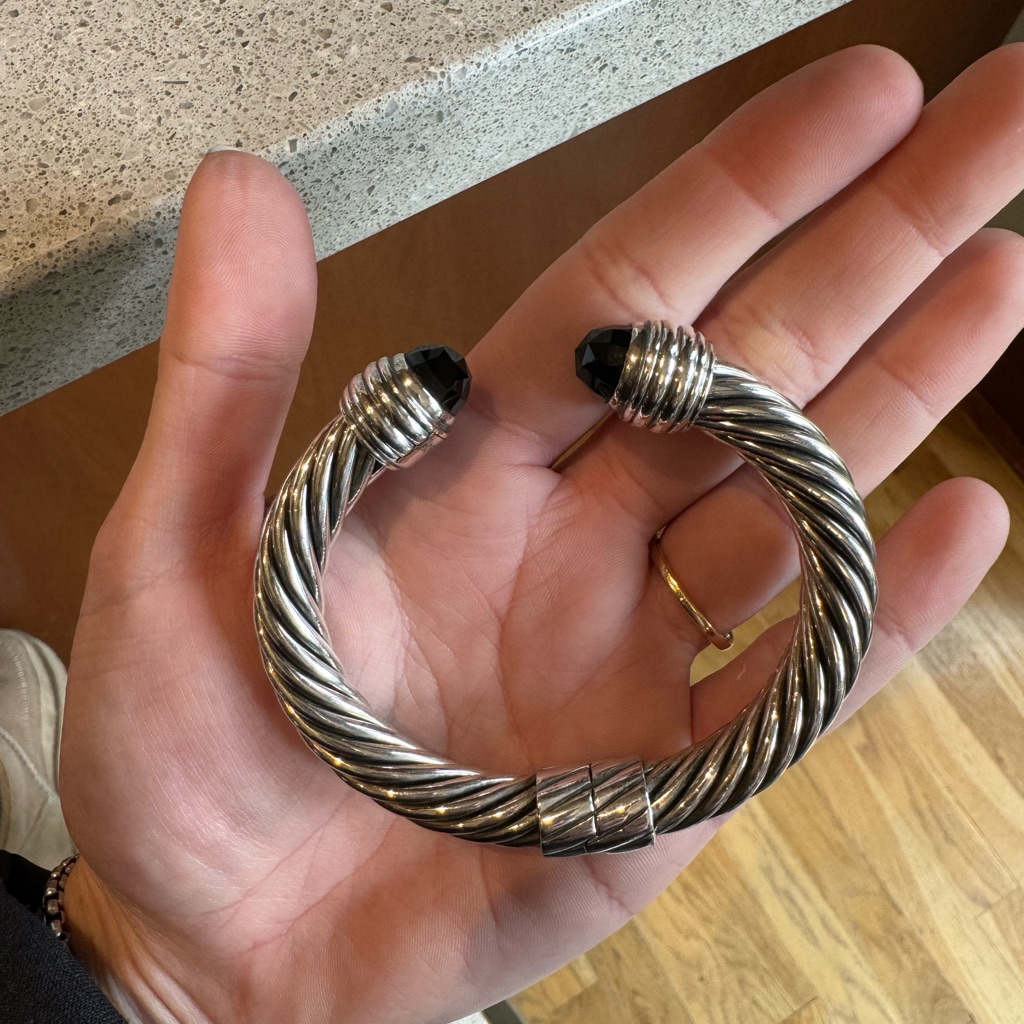 David Yurman Classic Cuff Bracelet 800$